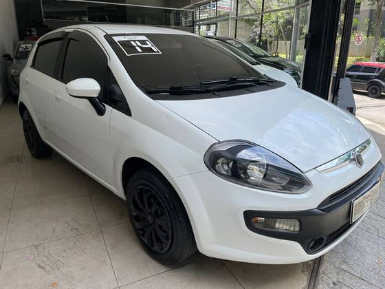FIAT PUNTO 1.4 ATTRACTIVE 8V FLEX 4P MANUAL FIAT PUNTO 1.4 ATTRACTIVE 8V FLEX 4P MANUAL